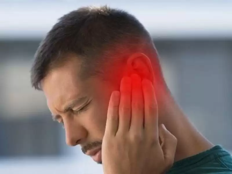 Kulak Ağrısı: Belirtiler, Nedenler ve Tedavi